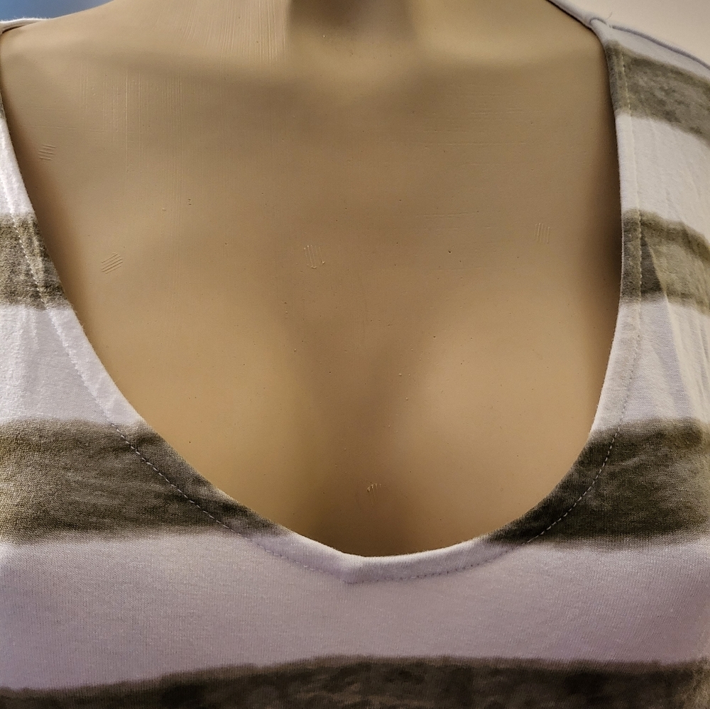 EUC Lane Bryant T Shirt